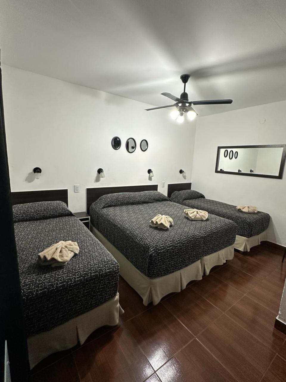 Hotel Quito Buenos Aires Ngoại thất bức ảnh