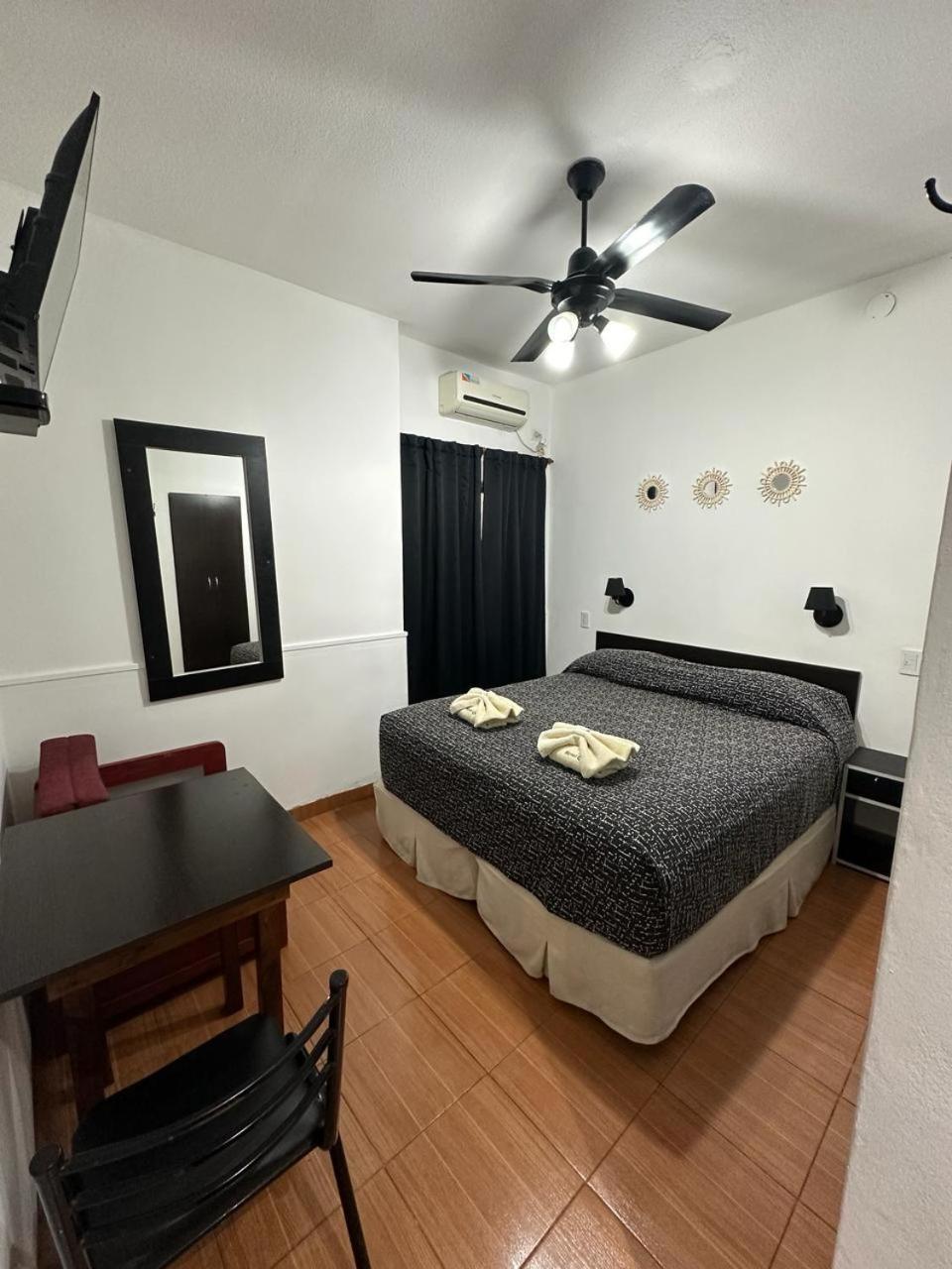 Hotel Quito Buenos Aires Ngoại thất bức ảnh